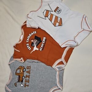 Bundle of 3 Texas Longhorn Infant/Baby Onesies 6-9 Months